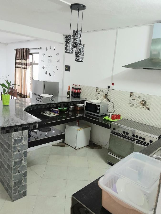 Beautiful Affordable House - 5 Minutes From The Airport And 12 Minutes To Blue Bay Beach Mon Tresor Eksteriør billede